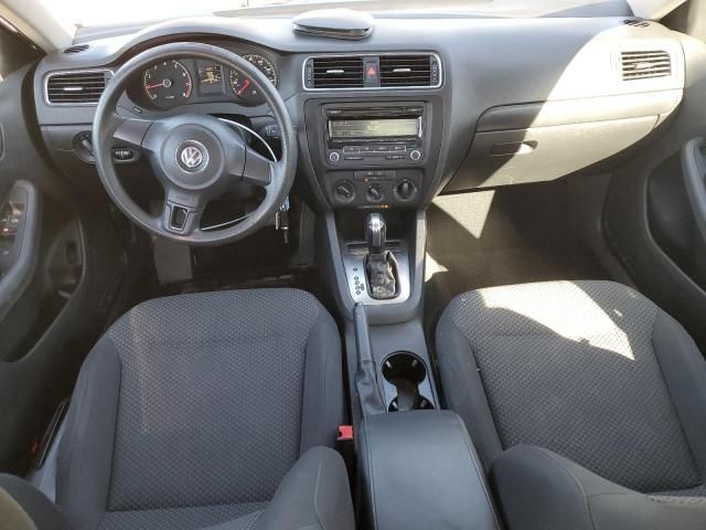 2013 Volkswagen Jetta Base