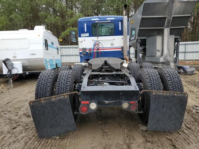 2017 Peterbilt 579