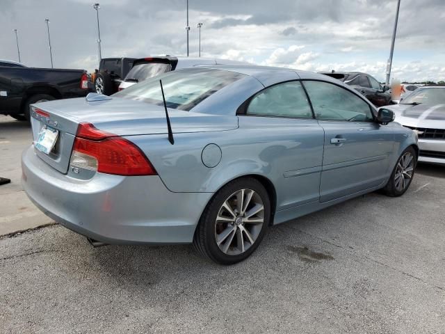 2011 Volvo C70 T5