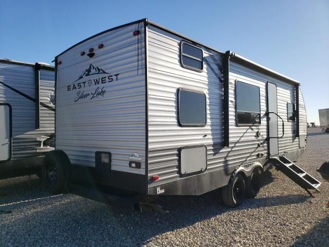 2021 Silverton Travel Trailer