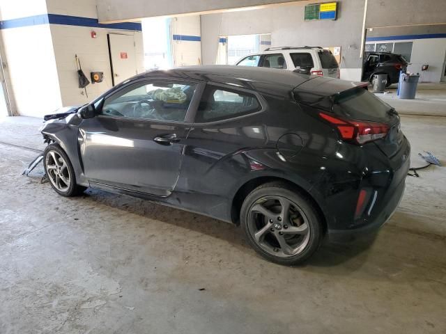 2019 Hyundai Veloster Base