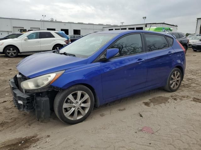 2013 Hyundai Accent GLS