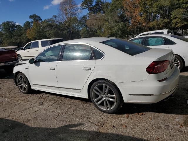 2017 Volkswagen Passat R-Line