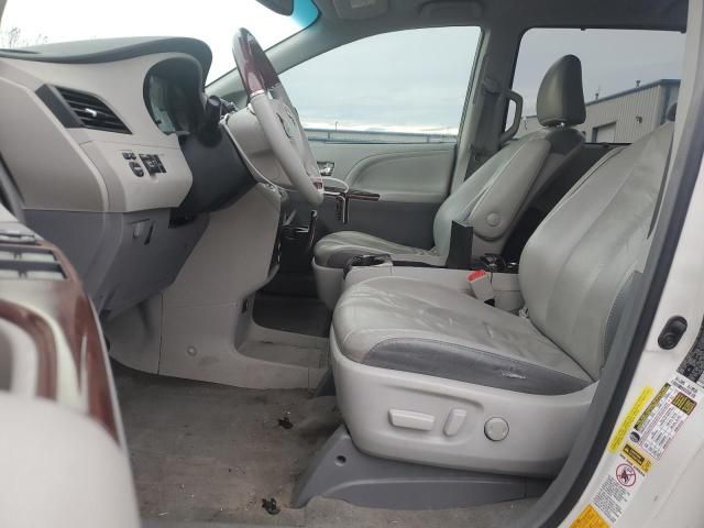 2012 Toyota Sienna XLE