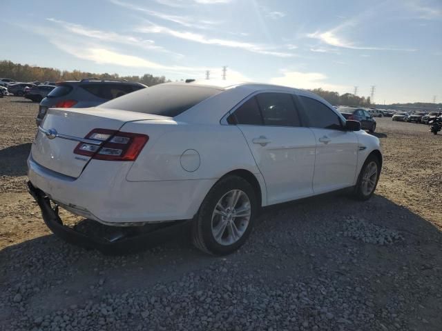 2018 Ford Taurus SE