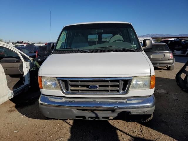 2006 Ford Econoline E350 Super Duty Wagon