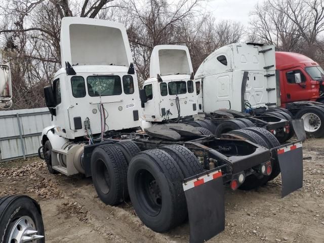 2018 Peterbilt 579