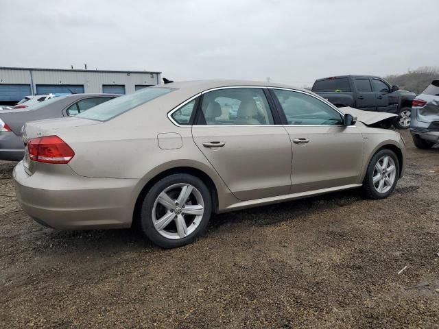 2015 Volkswagen Passat S