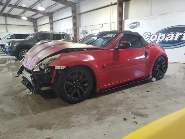 2011 Nissan 370Z Base