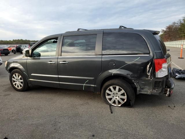 2012 Chrysler Town & Country Touring L