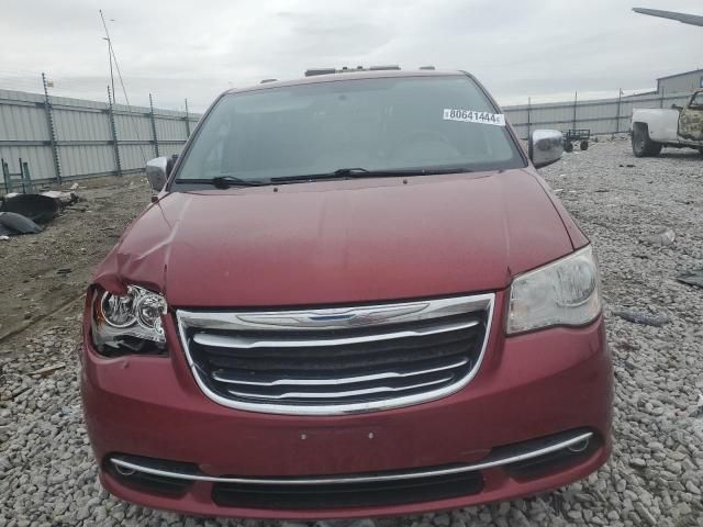 2016 Chrysler Town & Country Touring L