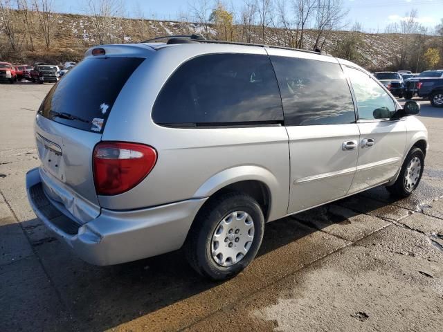 2003 Chrysler Town & Country LX