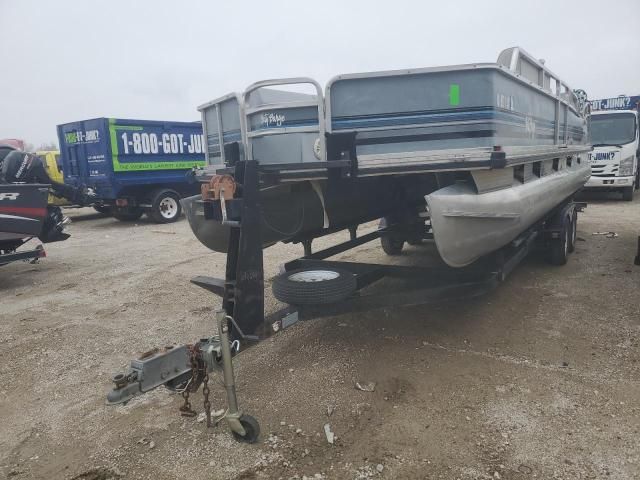 1991 Suntracker Boat With Trailer