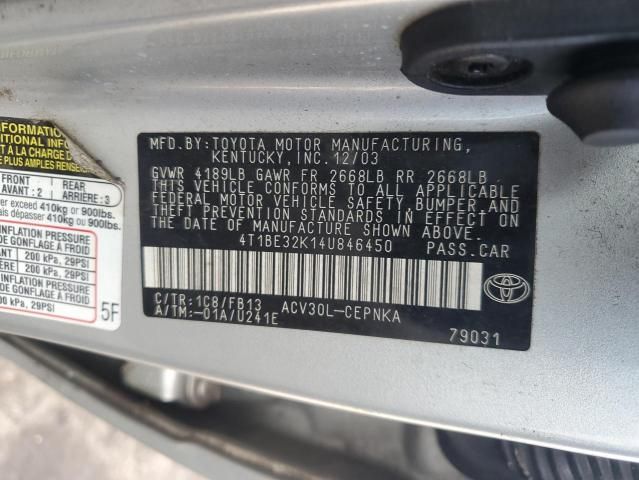 2004 Toyota Camry le