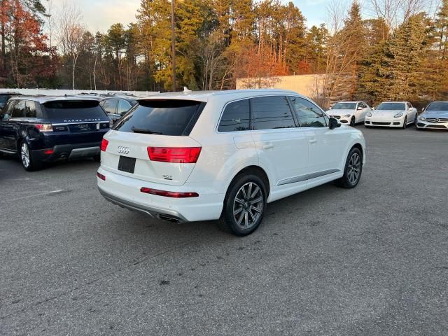 2017 Audi Q7 Premium Plus