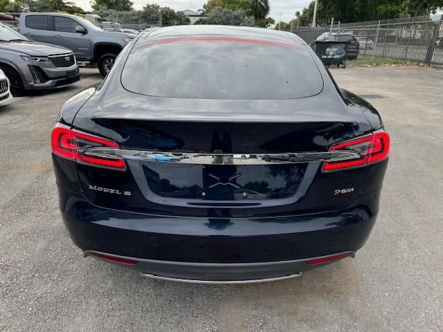 2014 Tesla Model S