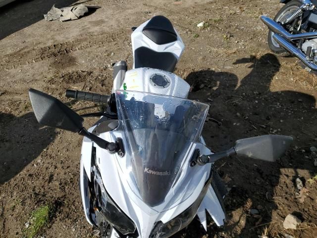 2015 Kawasaki EX300 B