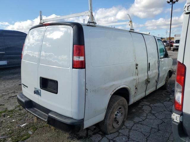 2017 Chevrolet Express G2500