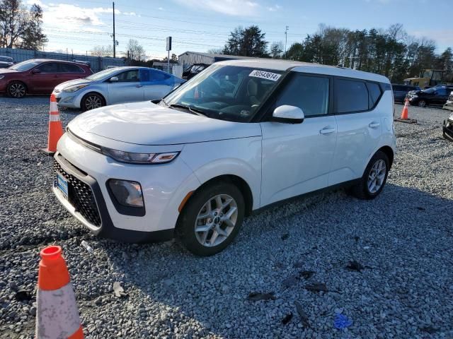 2022 KIA Soul LX