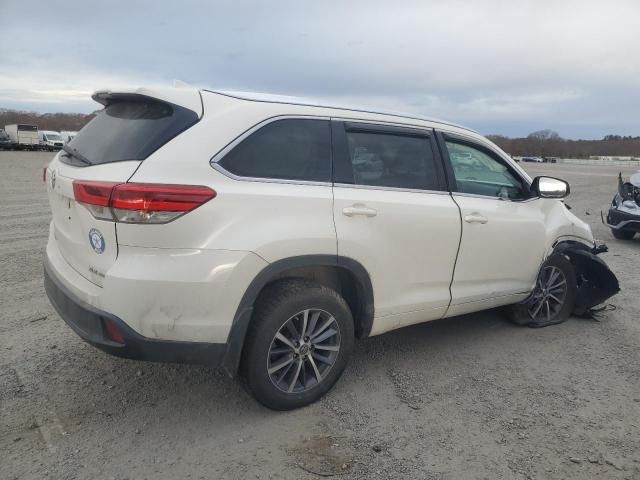 2018 Toyota Highlander SE