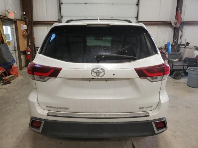 2019 Toyota Highlander SE