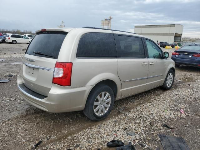 2013 Chrysler Town & Country Touring