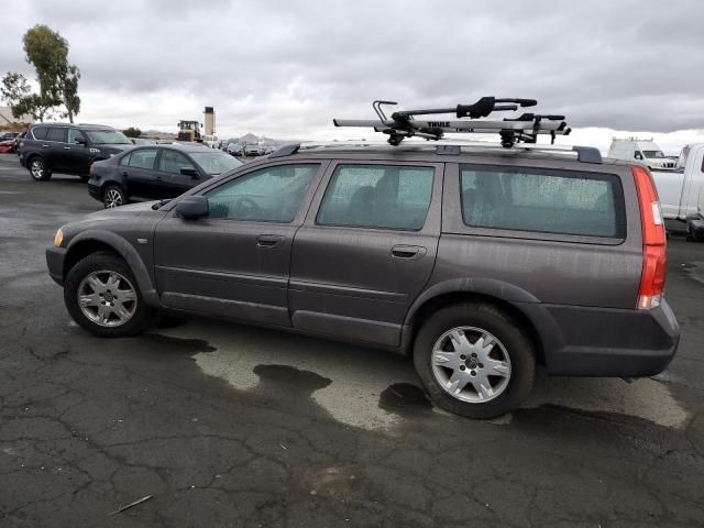 2005 Volvo XC70