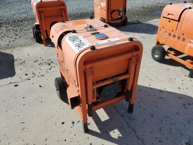 2009 Titan TG 7500D