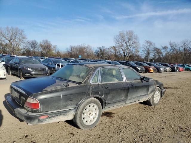 1998 Jaguar XJ8