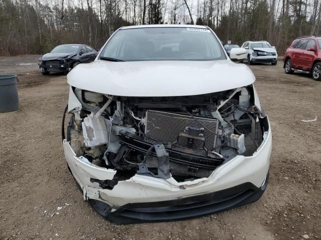 2018 Nissan Rogue Sport S