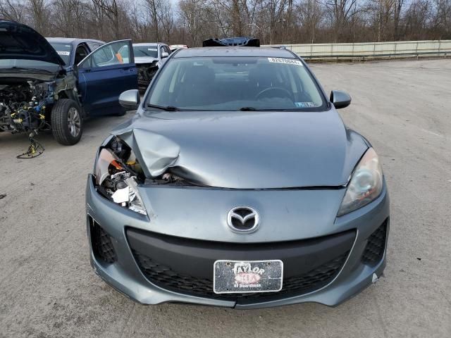 2013 Mazda 3 I