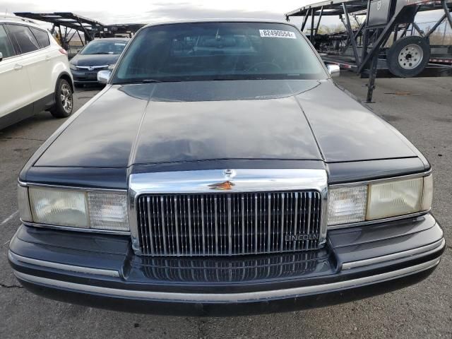 1994 Lincoln Town Car Signature