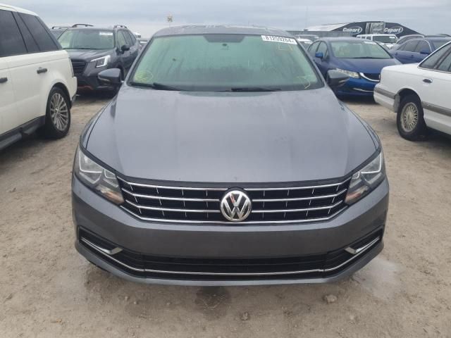 2019 Volkswagen Passat Wolfsburg