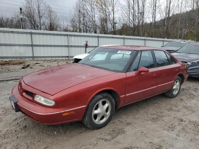 1999 Oldsmobile 88 Base