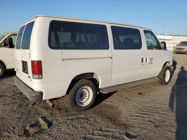 2003 Ford Econoline E350 Super Duty Wagon