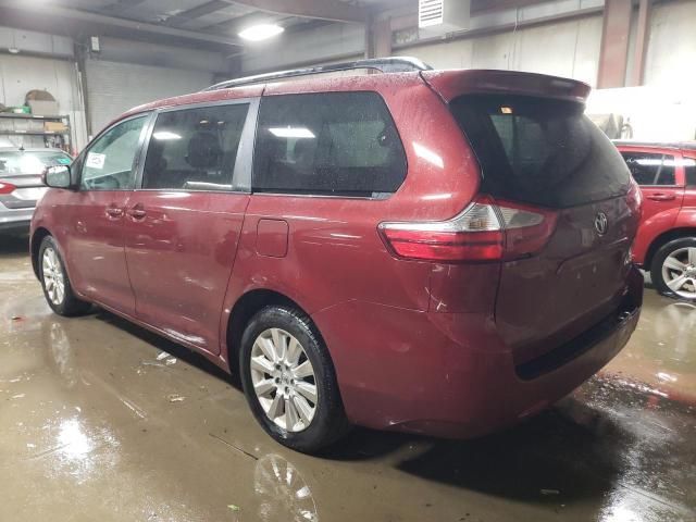 2015 Toyota Sienna LE