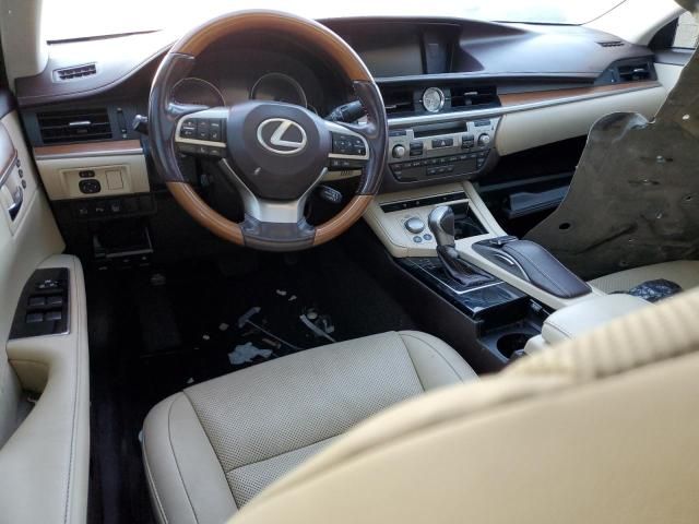 2017 Lexus ES 300H