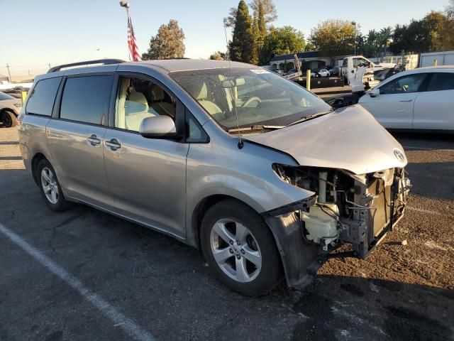 2012 Toyota Sienna LE