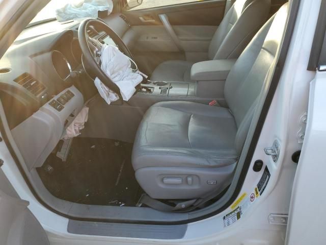 2013 Toyota Highlander Base