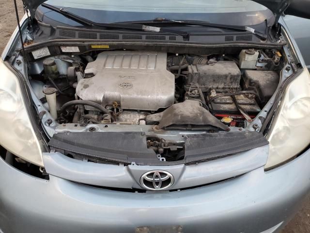 2008 Toyota Sienna CE