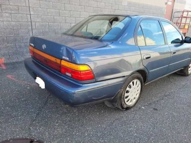 1993 Toyota Corolla LE