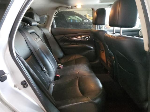 2011 Infiniti M37