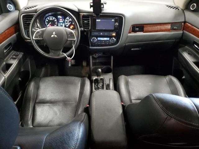 2015 Mitsubishi Outlander SE