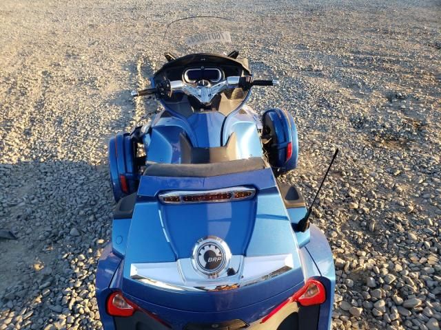 2018 Can-Am Spyder Roadster RT