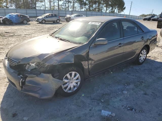 2005 Toyota Camry LE