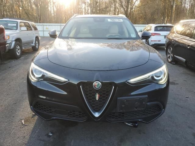 2021 Alfa Romeo Stelvio TI