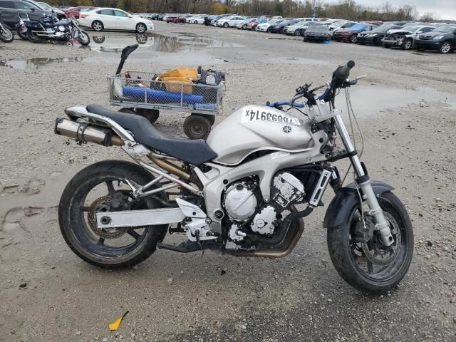 2004 Yamaha FZ6 S