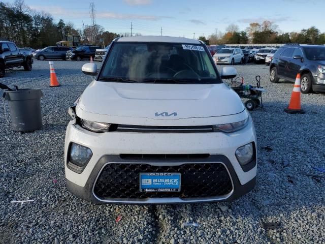 2022 KIA Soul LX