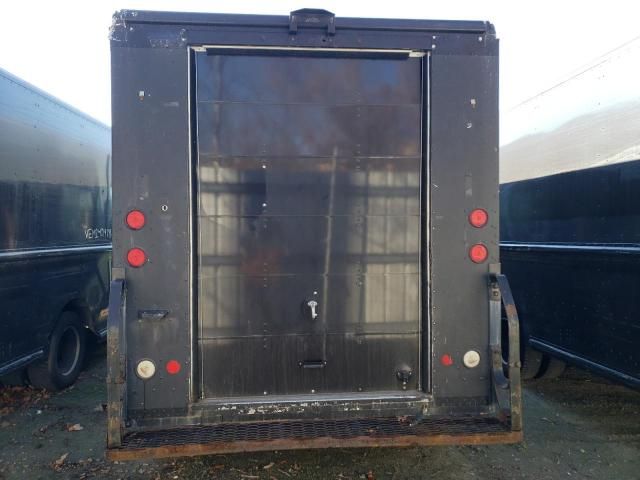 2009 Freightliner Chassis M Line WALK-IN Van