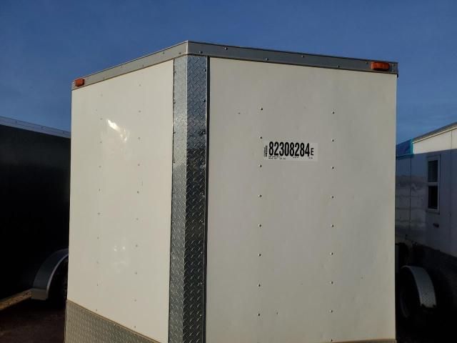 2000 Cargo Enclosed